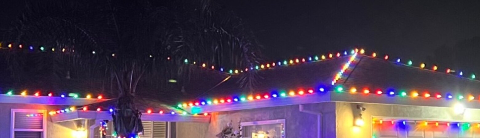 Holiday light installation in Sacramento, CA: multicolor c9 ranch eave run